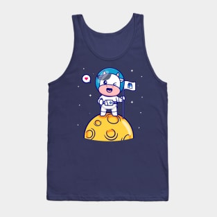 Cute Astronaut Cow Holding Flag Milk On The Moon Cartoon Tank Top